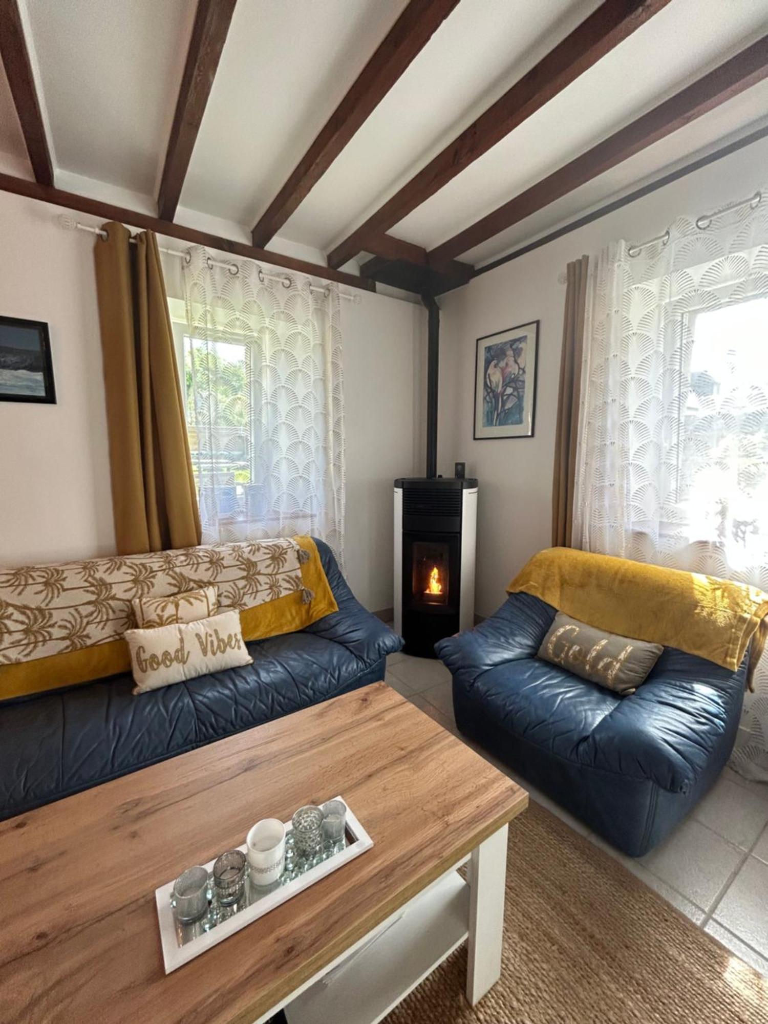 La Maisonnette Les Pieux Esterno foto