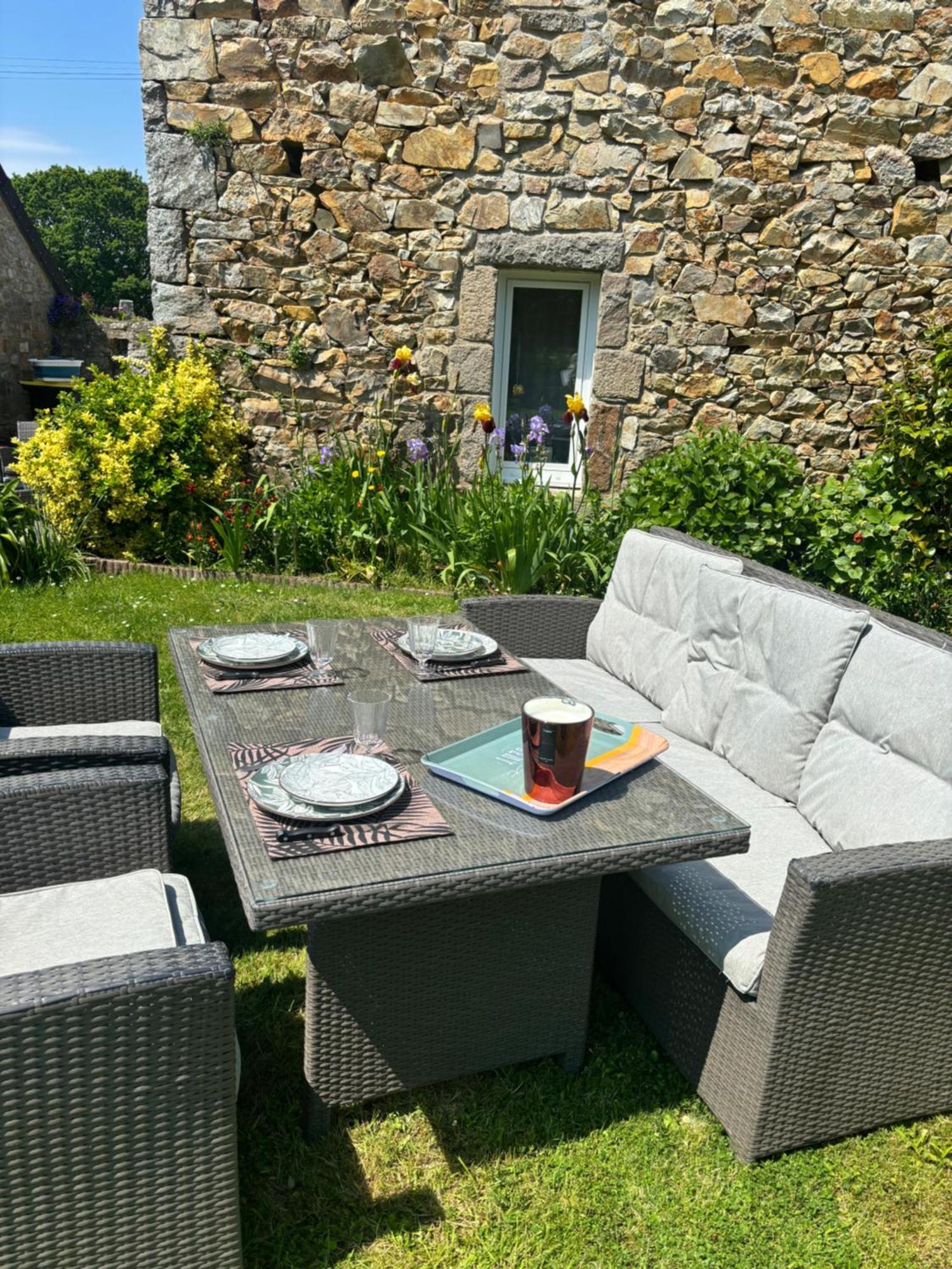 La Maisonnette Les Pieux Esterno foto